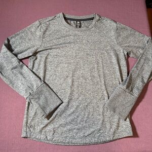 Athleta Girl Uptempo Top Long Sleeve Shirt in Heathered Gray - Girls Size XL/14